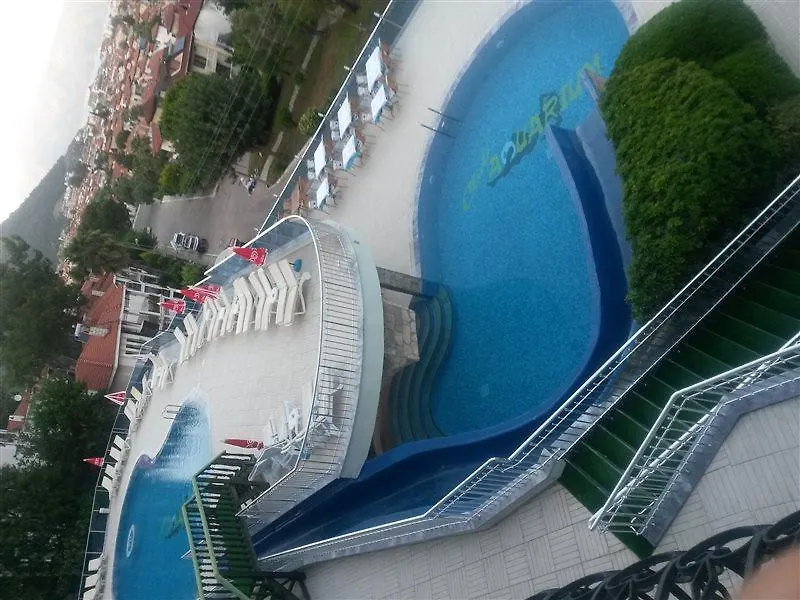 Club Aquarium Aparthotel Μαρμαρίς