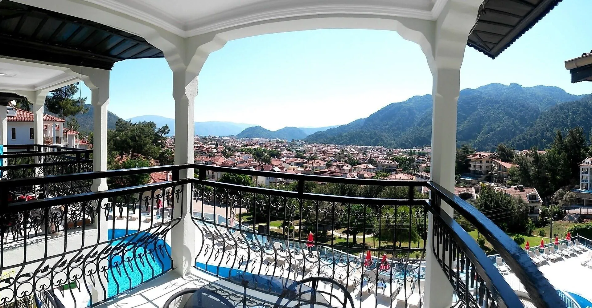 Club Aquarium Aparthotel Μαρμαρίς